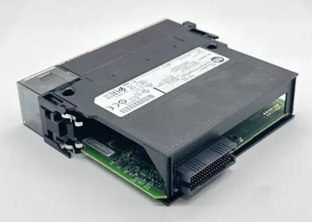 Allen-Bradley 1756-OB16IEFS ControlLogix 16-Point Digital Output 