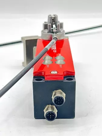Euchner CET3-AR-CRA-CH-50X Safety Switch  PN 110114 