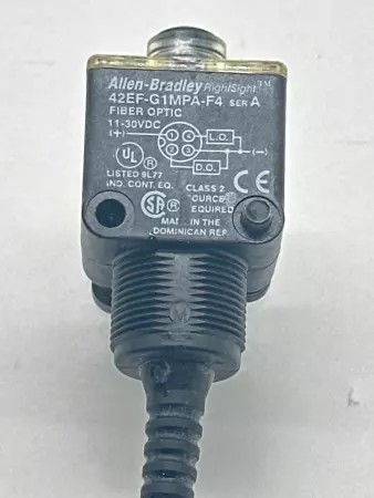 Allen-Bradley 42EF-G1MPA-F4 SER.A RightSight™ Photoelectric Sensor 
