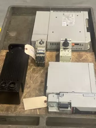 Allen Bradley / Telemecanique 1326AS-B460F-21/2094-SE02F-M00-S0/1394-AM50/LA1-LB