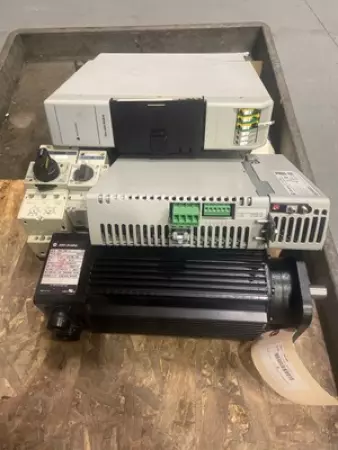 Allen Bradley / Telemecanique 1326AS-B460F-21/2094-SE02F-M00-S0/1394-AM50/LA1-LB