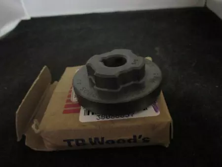 NEW  4J58 Flange Bushing 5/8