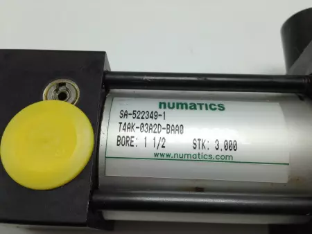 NEW Numatics T4AK-03A2D-BAA0 Single Rod Pneumatic Cylinder 1-1/2