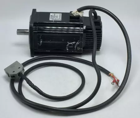 Reliance Electric 5RM2400 Servo Motor, 0.5HP 400W 