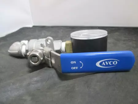  AVCO 1000 WOG CF8M Shut-Off Valve W/ 0-200Psi Noshok Gauge 