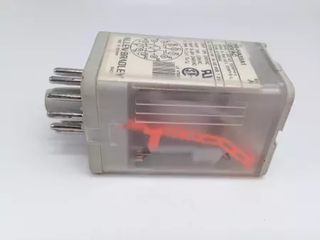  Allen-Bradley 700-HA33A1 Relay 120VAC, 10Amp 