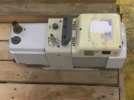  Welch 8912A W-Series 5 Direct Drive Rotary Vane Vacuum Pump 