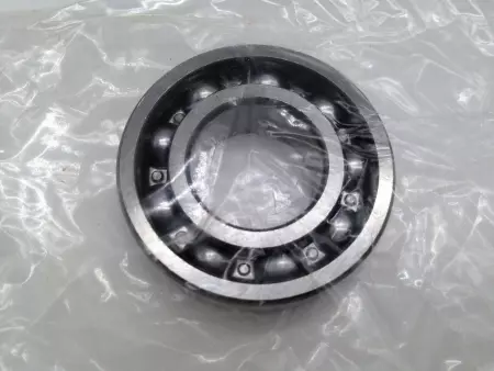 NEW NSK 6004C3 Deep Grove Ball Bearing 42mm OD 