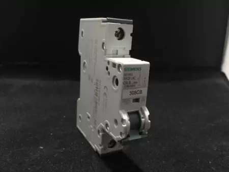  Siemens 5SY5105-7 Circuit Breaker 230-400V 0.5Amp 1-Pole 