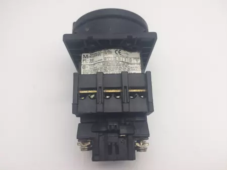  Moeller P1-32 Disconnect Switch, 3-Pole, 32Amp, 600VAC 