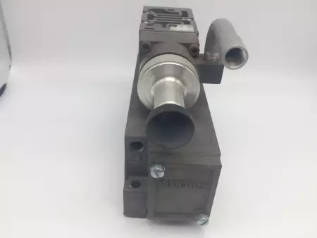 NUMATICS 153RS315J PRESSURE REGULATOR 