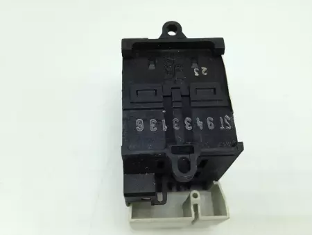  Siemens 5TT3-983 Remote Switch, 230V, 20Amp 