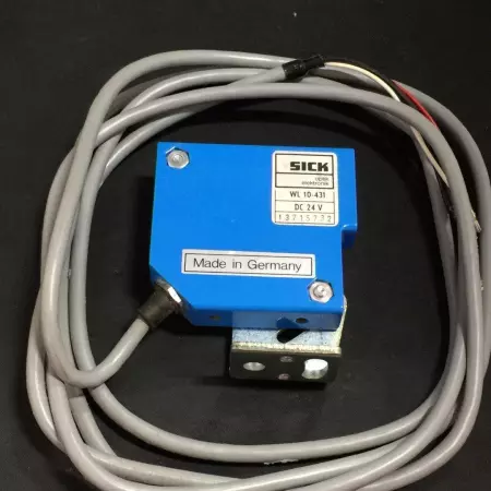 NEW SICK WL10-431 PHOTOELECTRIC PROXIMITY 24VDC 