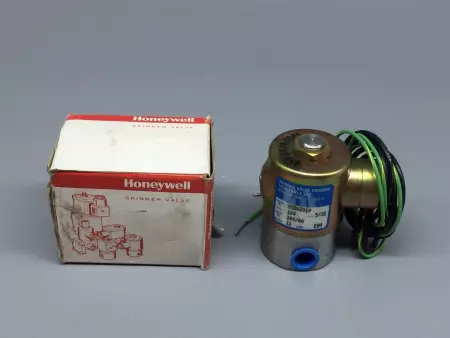 HONEYWELL/SKINNER V5D62010 SOLENOID VALVE 240V, 100PSI, 11W 