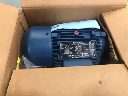 Siemens 1LA01456FP21 3-Phase AC Motor, 1HP Frame 145T 