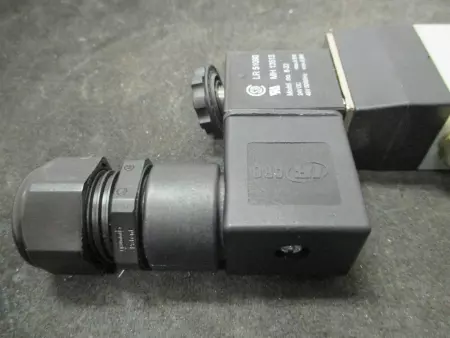  Ingersoll Rand M212SS-O24-D-G Solenoid Valve 