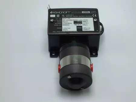 Ashcroft D424VXFM60PSID Differential Pressure Switch 
