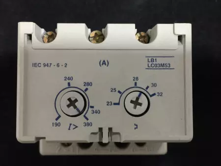  Telemecanique LB1-LC03M53 Integral Starter Overload 