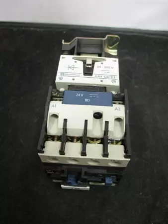  Telemecanique LP1-D25-10 Contactor 40Amp 