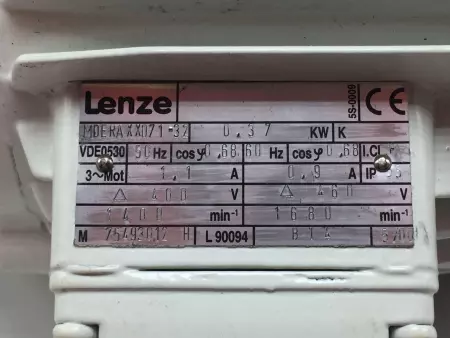 Lenze MDERAXX071-32 AC Motor 0.37kW 