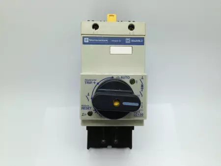 Telemecanique LD4-LC130 Integral 32 Motor Starter 