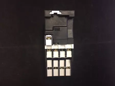  MOELLER DIL R 40 - RC B DIL 250 - 04 DIL CONTACTOR DIL R 40, CONTACT BLOCK 04 D