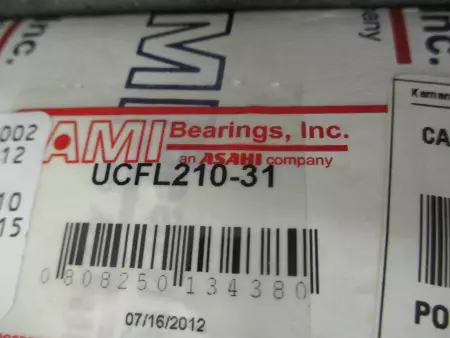 NEW AMI UCFL210-31 Flange Bearing 2 MOUNT 