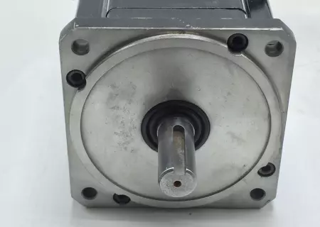 Reliance Electric 5RM2400 Servo Motor, 0.5HP 400W 