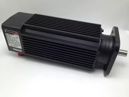 Allen-Bradley 1326AS-B460F-21 SER.A AC Servo Motor 2.8kW 