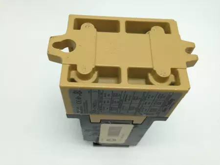 ALLEN BRADLEY 700-P800A4-SB CONTROL RELAY, SERIES B TESTED 