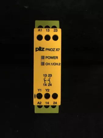 PILZ 774059 PILZ PNOZ X7 SAFETY RELAY 24VAC/DC PN# 774059 