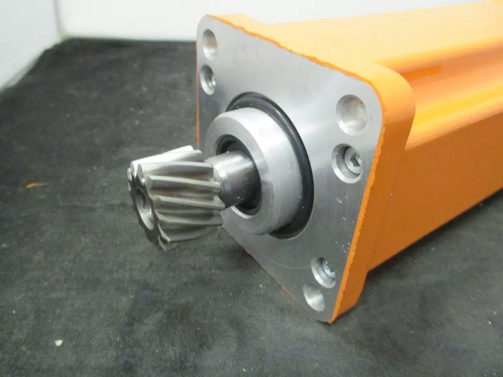 ABB 3HAC10555-1 Elmo Servo Motor 415W W/Tamagawa Encoder 