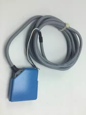 SICK WT12-P1421 PHOTOELECTRIC SENSOR WITH CABLE 