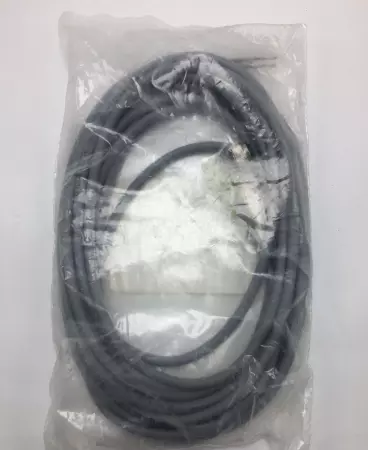 NEW  WK 4.4T-5-P7X2/S824 CORDSET 5M 