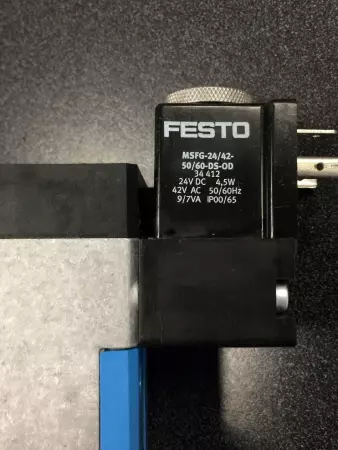  Festo MFH-5/3E-D-1-C W/COILS SOLENOID VALVE 150983 WITH 34412 