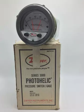 Dwyer 3100C Photohelic® Pressure Gauge 0-100