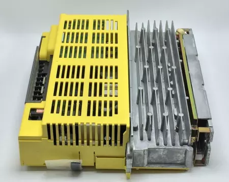 Fanuc A06B-6089-H105 Servo Amplifier Unit 