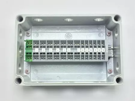 NEW ROLEC 100.102.035 NEW ALUNORM AS 102 ENCLOSURE 150MM X 100MM X 80MM 