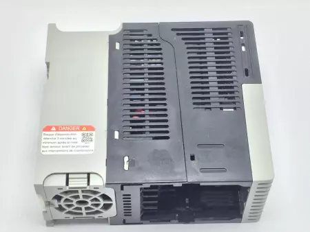 ALLEN BRADLEY 25B-D1P4N114 POWERFLEX 525 AC DRIVE 0.5HP 0.4KW 480V SERIES A 