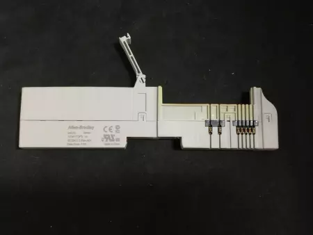 ALLEN BRADLEY 1734-TOP3 SER. A POINT I/O TERMINAL BASE 