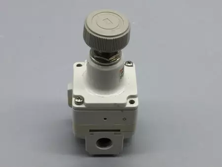  SMC IR2020-02 Precision Regulator 1/4