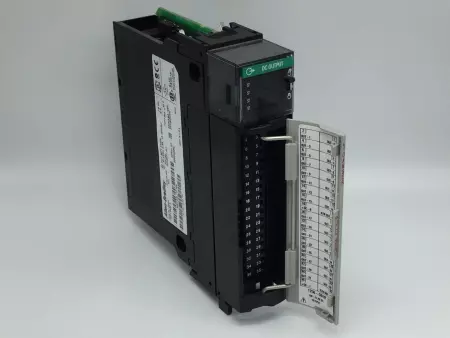   1756-OB32 SER. A ControlLogix Output Module 10-31VDC 32Pts 