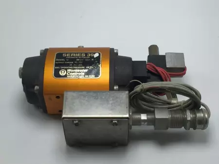 Worcester Controls 10-39SW-120A Series 39 Pneumatic Actuator 