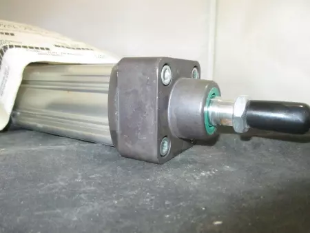 PARKER P1D4S040MC-0065NTNNN PNEUMATIC AIR CYLINDER 