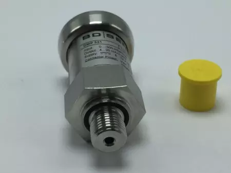 BD Sensors 110-D095-1-5-M00-300-1 Pressure Transmitter 8-32VDC 