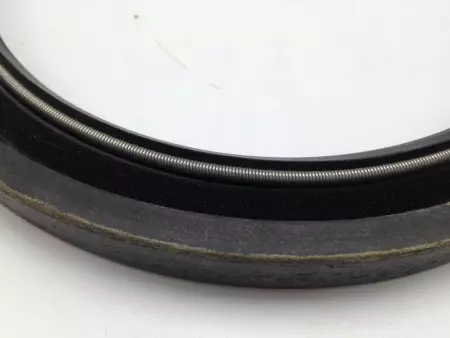 NEW JM Clipper 0712-13121 Nitrile Oil Seal, 7.125 in Shaft, 8.625 in OD 