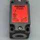 NEW EUCHNER NZ1HS-528-M SAFETY LIMIT SWITCH W/LEVER 24VDC TESTED 