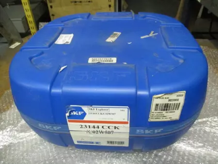 SKF 23144 CCK/C02W507 Explorer Spherical Radial Bearing, 220mm Bore 