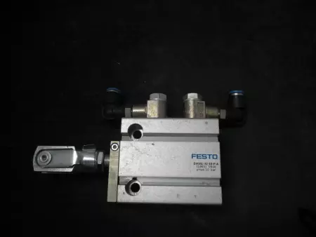  FESTO DMML-32-10-P-A 158601 COMPACT CYLINDER BORE 32MM 