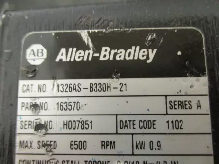 Allen-Bradley 1326AS-B330H-21 SER.A Electric Servo Motor, 0.9kW 